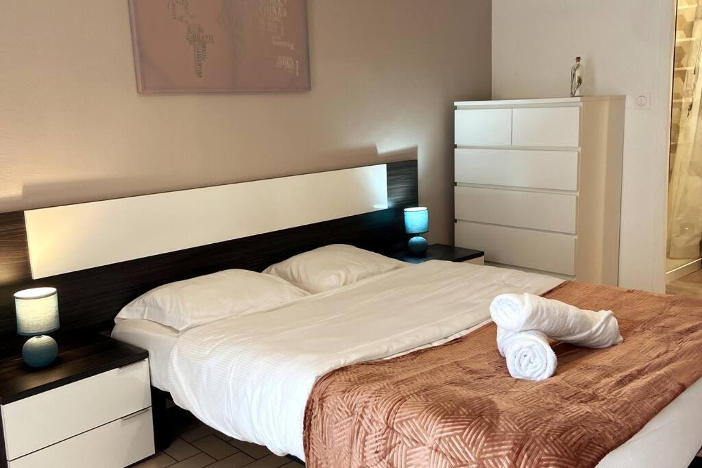 Le Saint-Amour Appartement Classe 2 Etoiles Luaran gambar